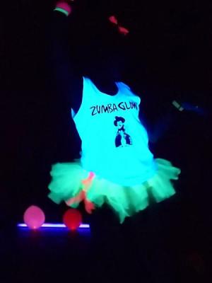 Zumba-glow-instructor