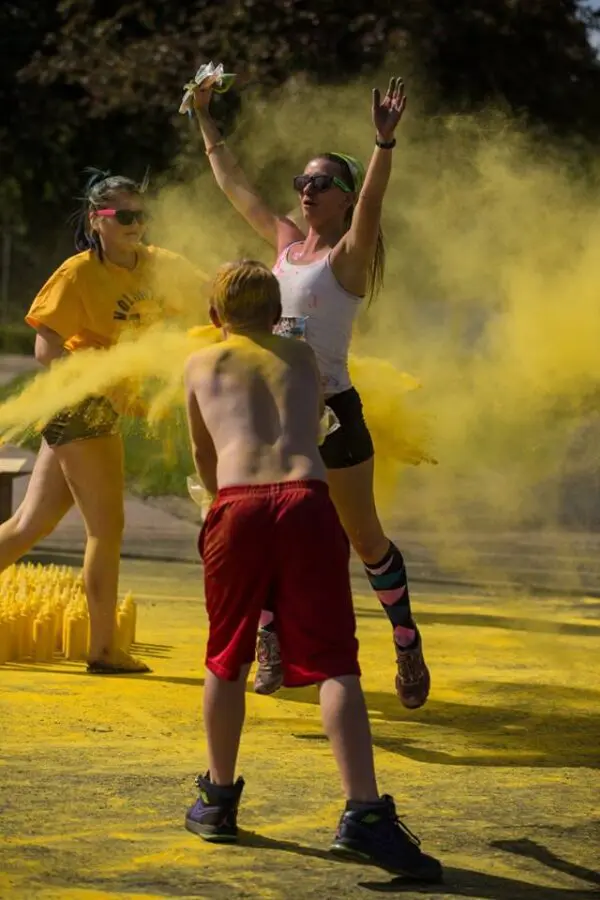 Color the Quads Yellow Powder Station