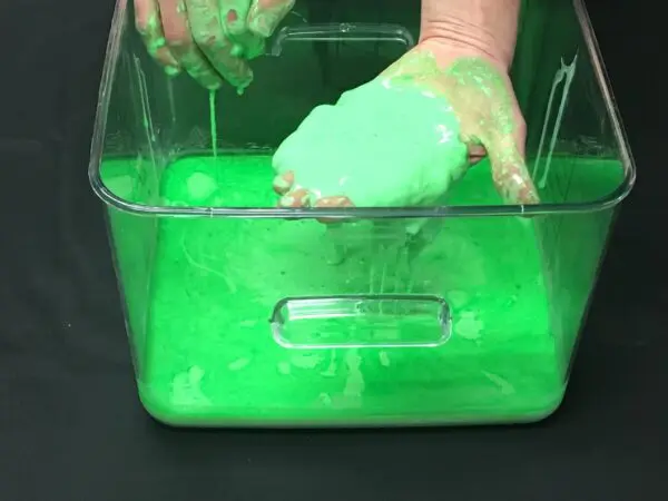 Oobleck | Neon/Afterdark Green 1 lb.